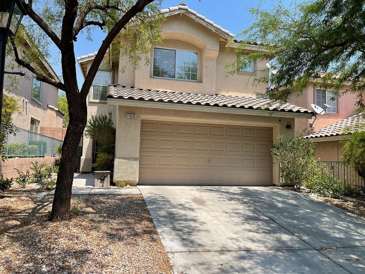 Summerlin Area Pool Home in Gated Community! — Photo 1