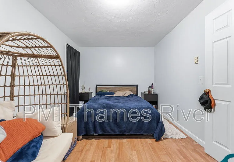 16 Central St — Photo 17