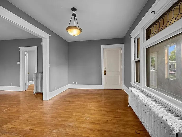 1217 Grand Ave — Photo 29