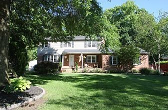 1st image of 2403 Marilyn Dr