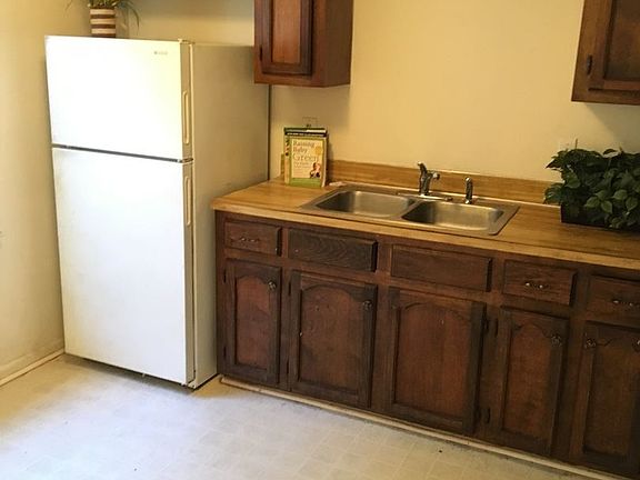 5th image of 803 E Davidson Ave APT 8