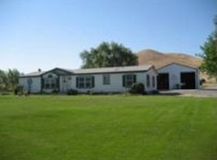 17305 E Ruppert Rd, Benton City, WA 99320