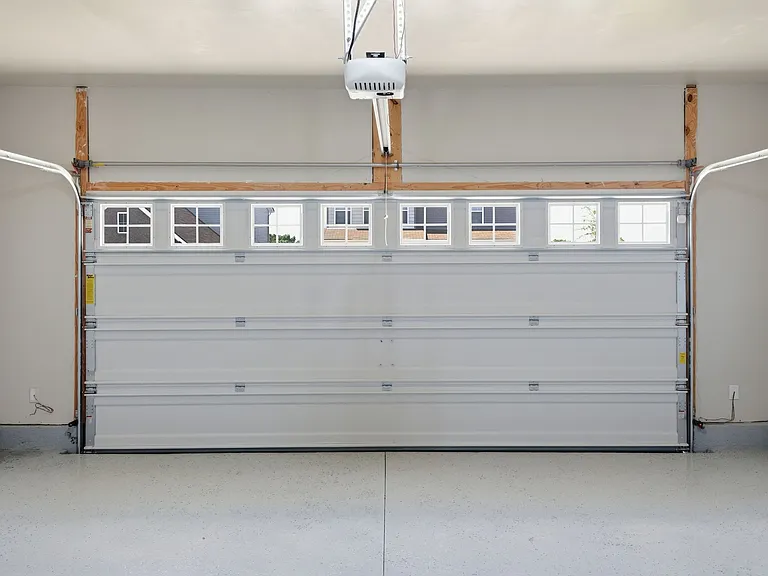 281 Casper Dr — Photo 35