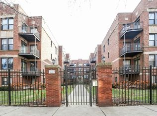 1619 W Fargo Ave APT 3, Chicago, IL 60626