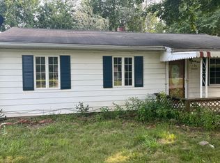 39 Cadet Dr, North Ridgeville, OH 44039