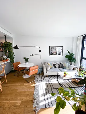 Rented by The KCI Group | media 48