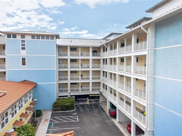 3738 Sandpiper Rd APT 335B, Virginia Beach, VA 23456