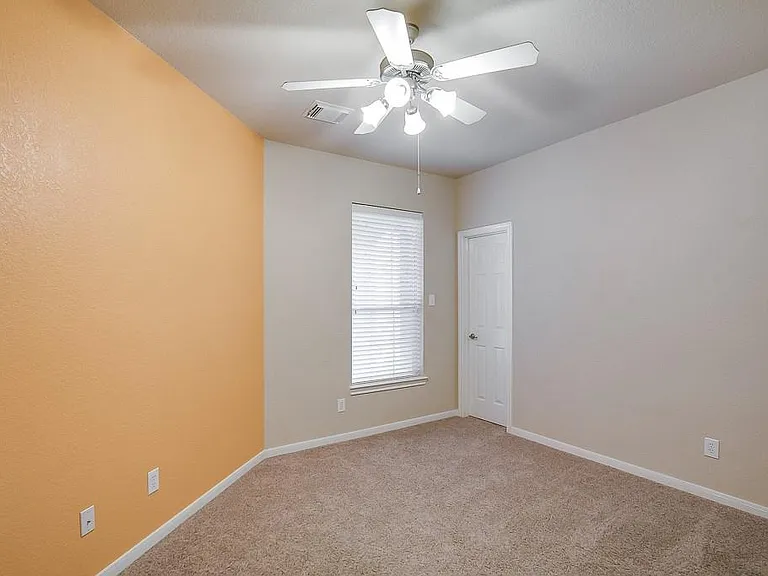 9706 Parsonsfield Ln — Photo 18