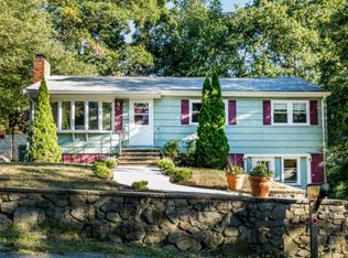 25 Clark St, Saugus, MA 01906