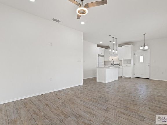 2nd image of 2216 E Valley Cir #B