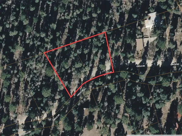 60 Circle Dr, Taos, NM 87571