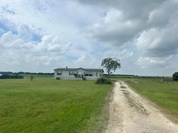 8617 Savannah Farms Ct, Alvarado, TX 76009