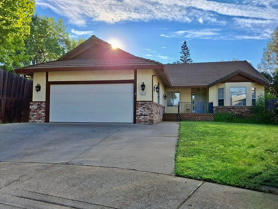 12155 Norman Ln