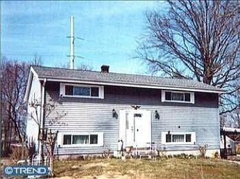 1st image of 4511 Roslyn Dr