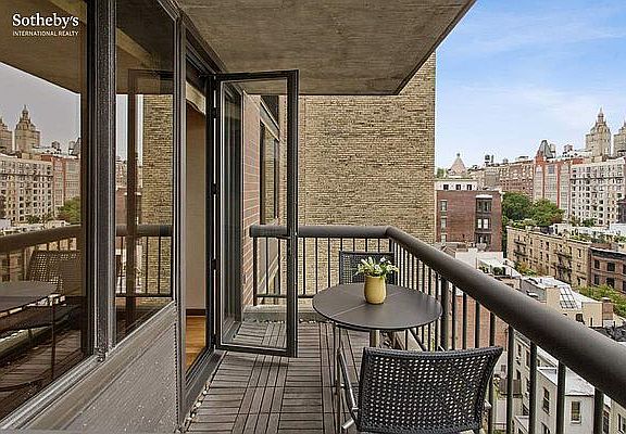 4th image of 130 W 79th St APT 10A