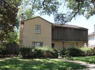 3705 Overbrook Ln, Houston, TX 77027