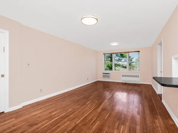 679 West 239th Street 5H image 1 of 14