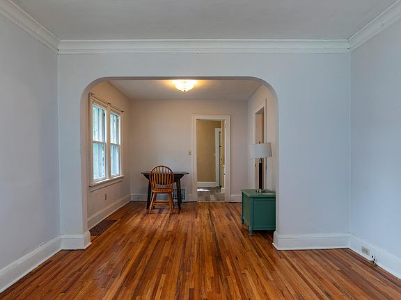 5th image of 4408 5th Ave S