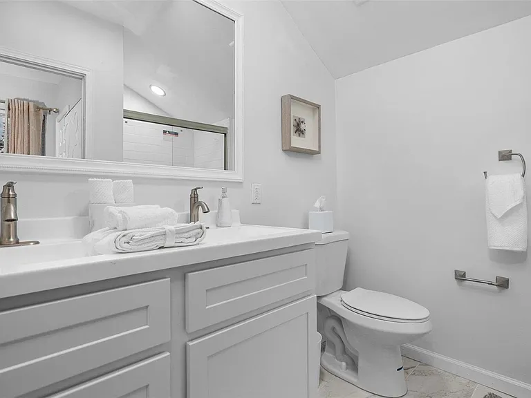 5911 Pershing Ave — Photo 19