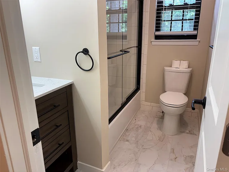 452 Somerset Dr #F — Photo 21