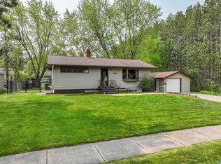 1424 Summit Ave, Cloquet, MN 55720