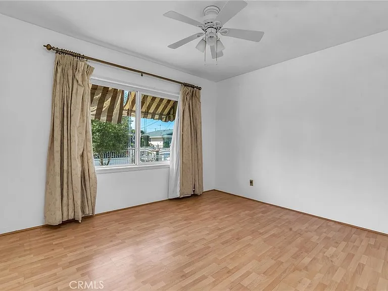 4129 W 134th St #FRONT — Photo 12