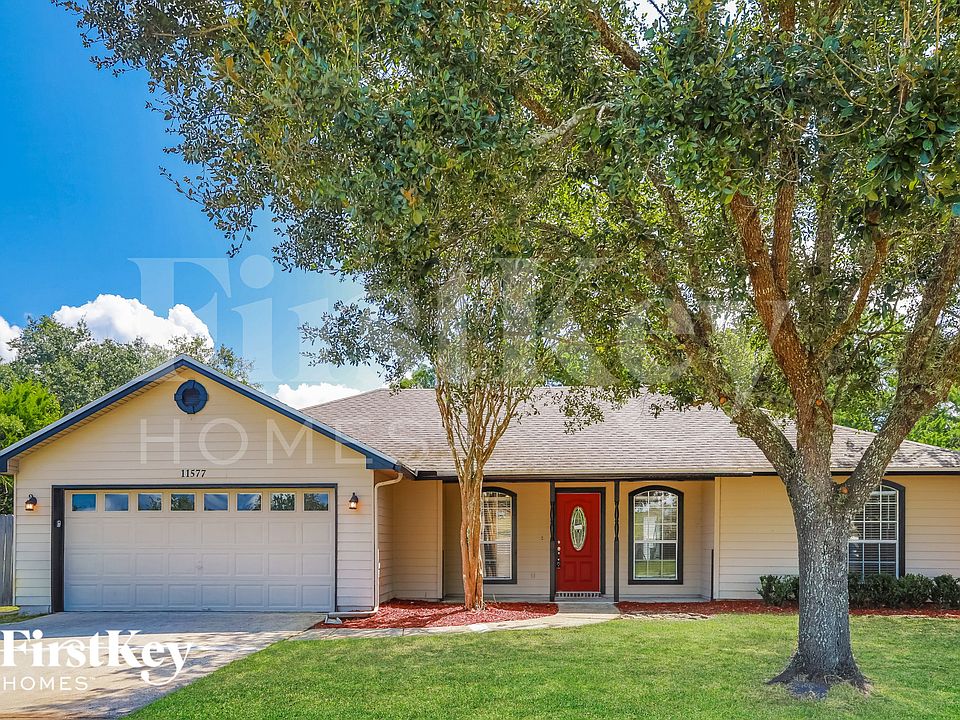 1st image of 11577 Twin Oaks Trl