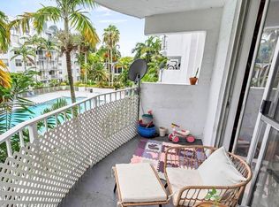 488 NW 165th St Rd APT B312, Miami, FL 33169