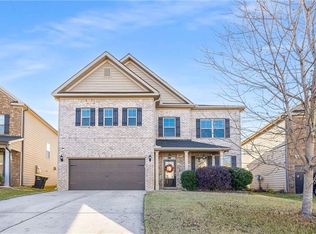 300 Palm Springs Cir, Fairburn, GA 30213