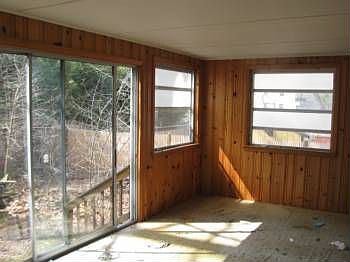 2nd image of 6 W Ferdinand St