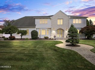 21 Musket Lane, Eatontown, NJ 07724