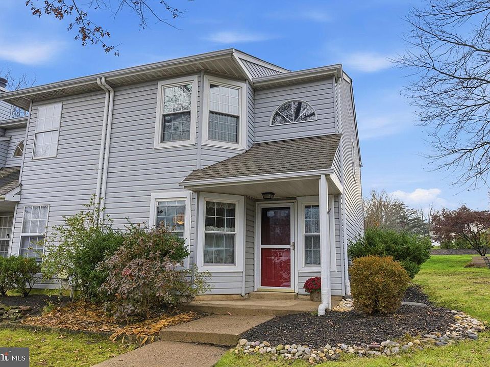 1st image of 48 Old Mill Ln
