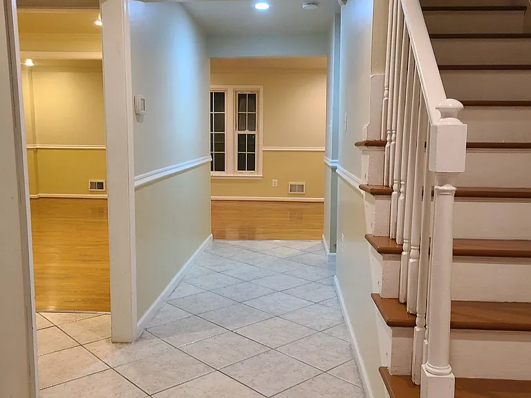 8219 McClelland Pl — Photo 8