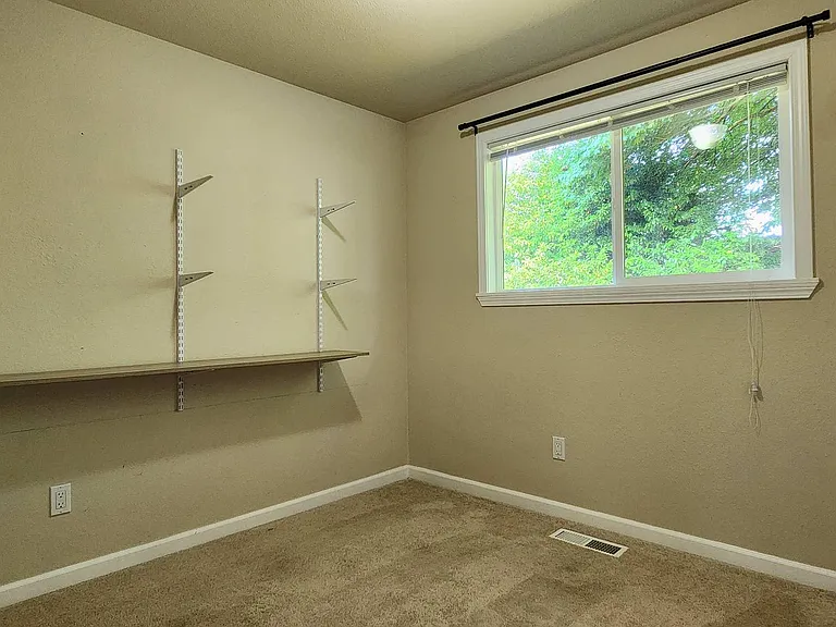 22703 2nd Pl W — Photo 22