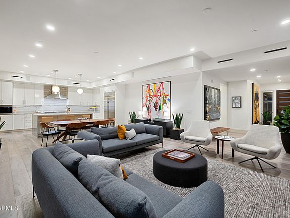 3rd image of 6164 N Las Brisas Drive