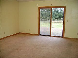 3rd image of 139 Liverpool Dr SE