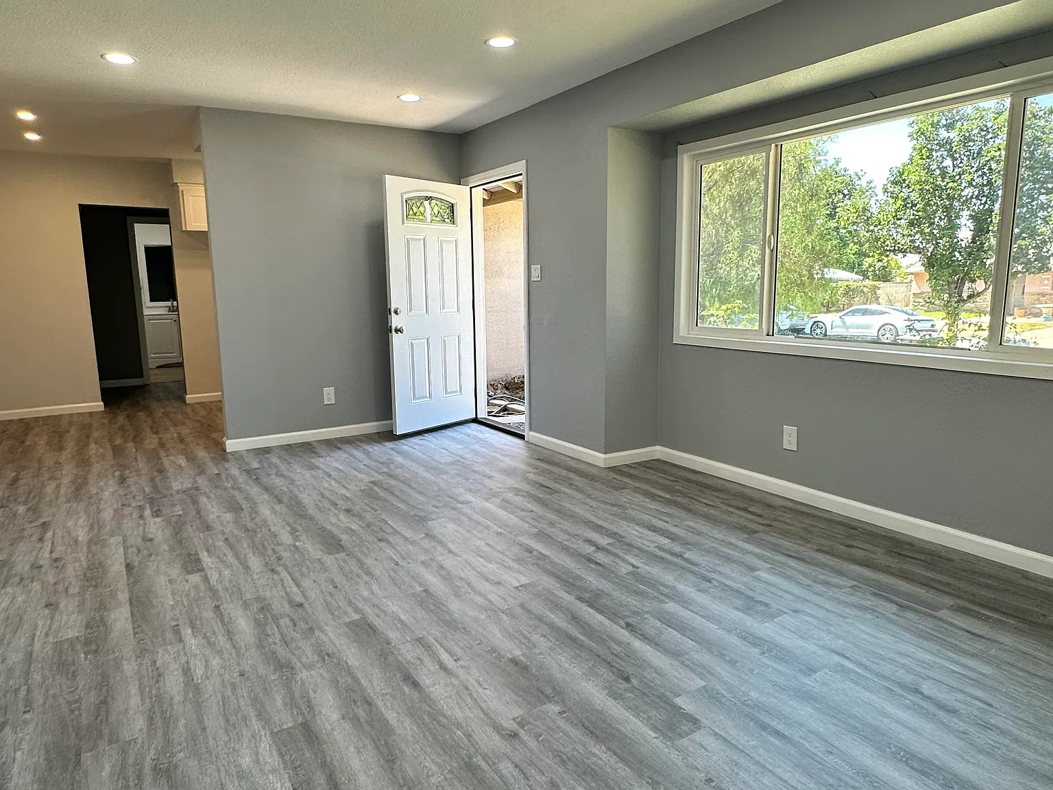 3 bed, 1458 sqft, $3,800 — Photo 3