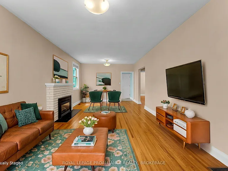 524 College St — Photo 6