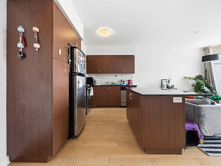 2240 Lake Shore Blvd W #603 — Photo 11