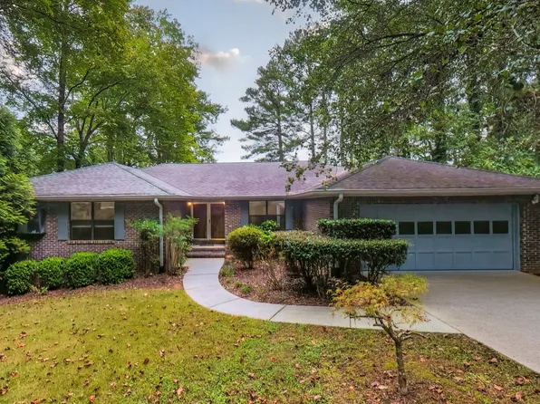 7012 S Pinewood Ct, Villa Rica, GA 30180