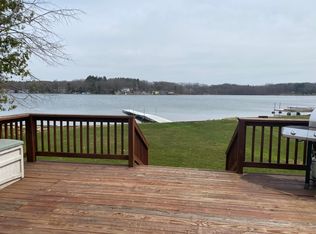 11616 Maywood Dr NE, Sparta, MI 49345