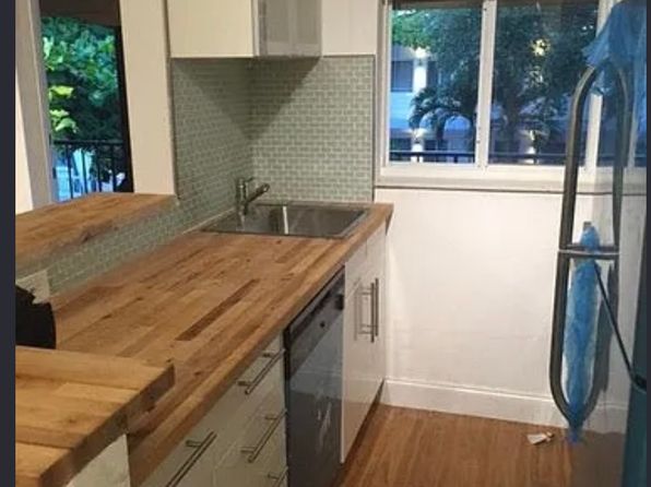 648 NE 80th St APT 4