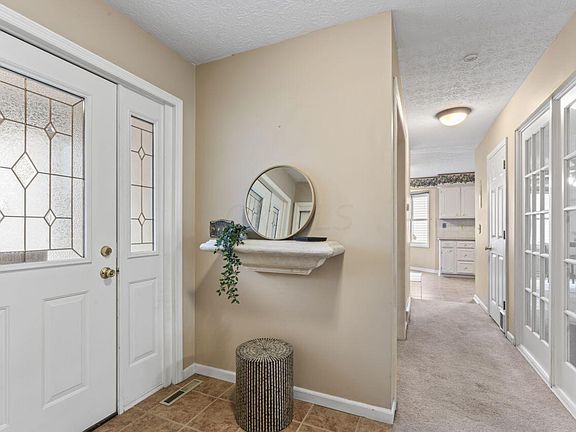 3rd image of 60 Keethler Dr N