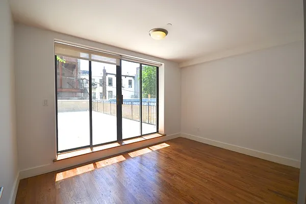 Rented by Bold New York | media 86