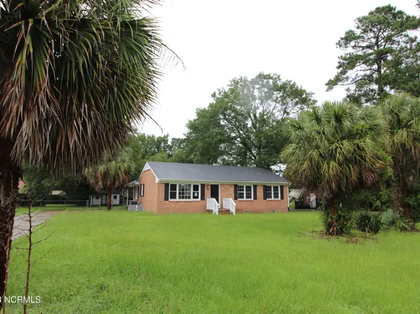 203 Pinewood Drive, Goldsboro, NC 27534