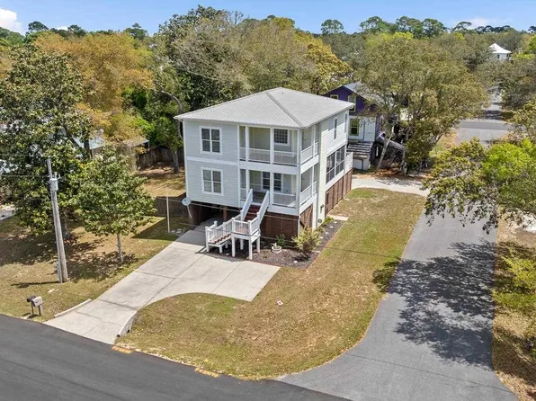 5456 Pensacola Ave, Orange Beach, AL 36561
