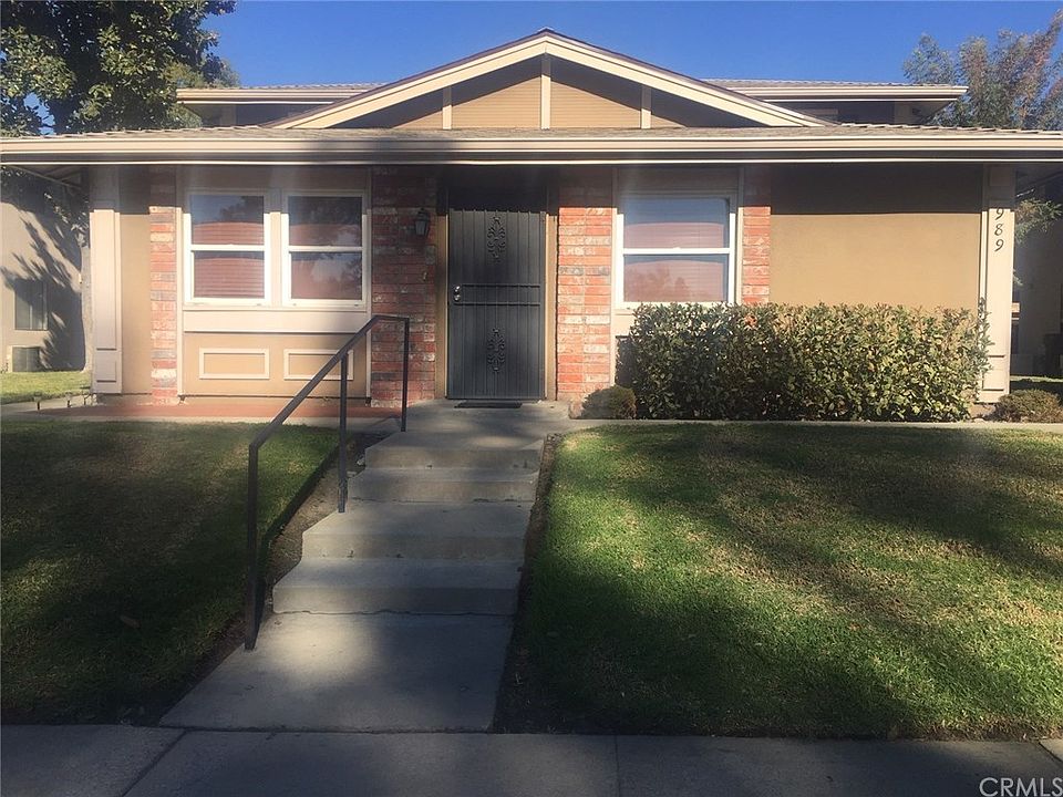 1st image of 989 W Sierra Madre Ave APT 3