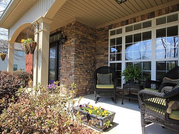 3rd image of 8222 Trout Lily Dr