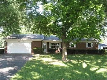 6355 McFarland Rd photo 1