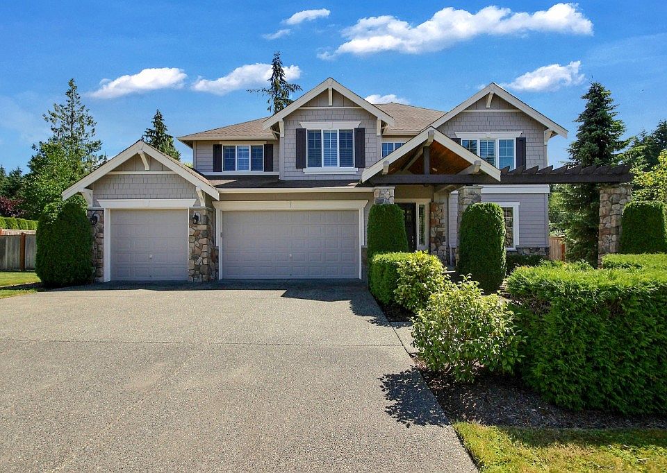 1st image of 13708 233rd St SE